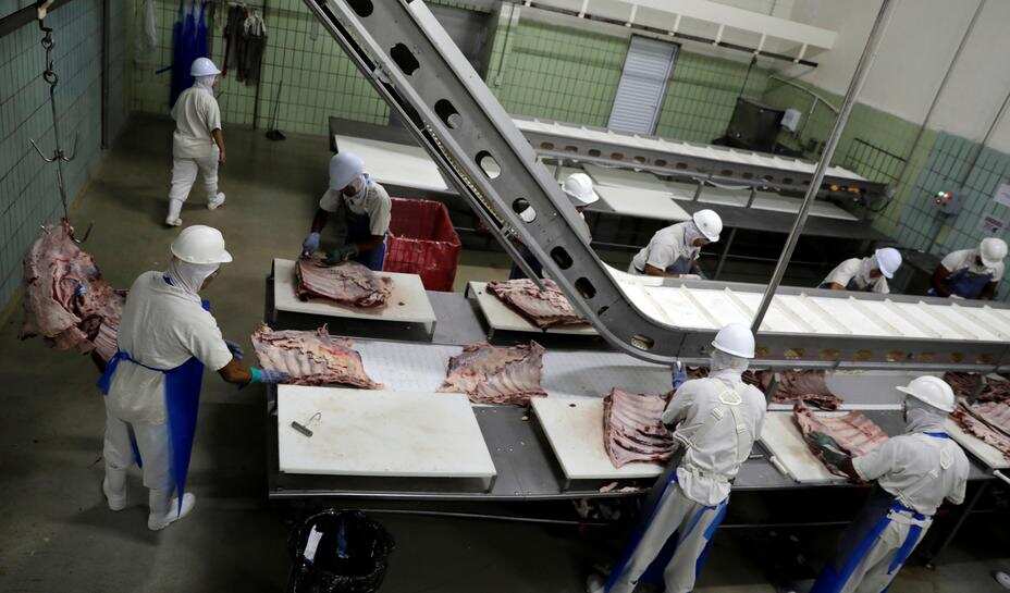 China finds novel coronavirus on packaging of Brazilian beef China finds novel coronavirus on packaging of Brazilian beef
