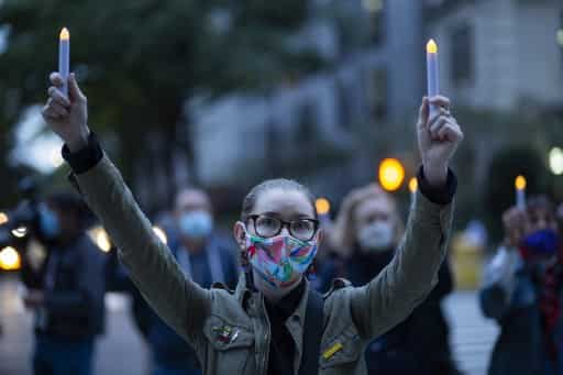 COVID-19 in US: New York orders new curbs; Chicago issues stay-at-home advisory