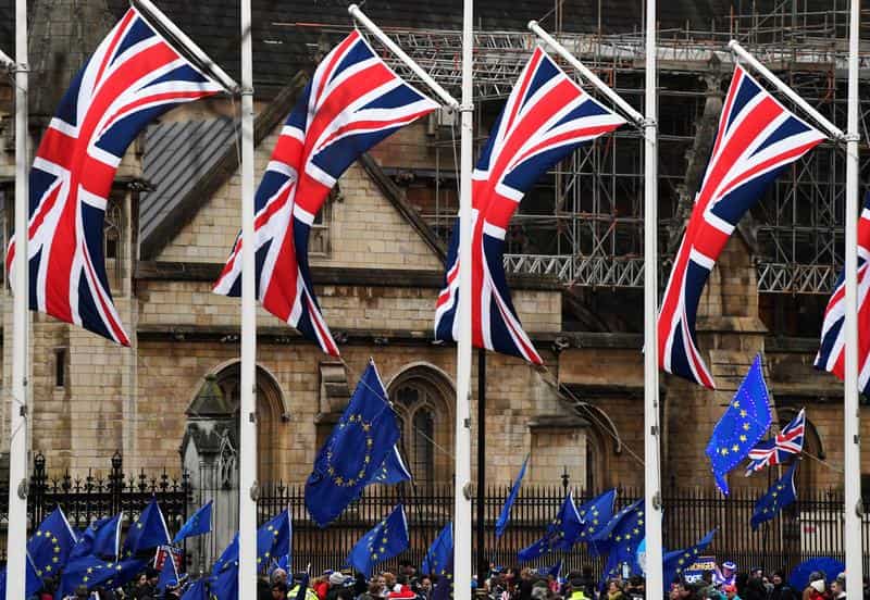 UK urges EU to show 'common sense' in post-Brexit talks UK urges EU to show 'common sense' in post-Brexit talks