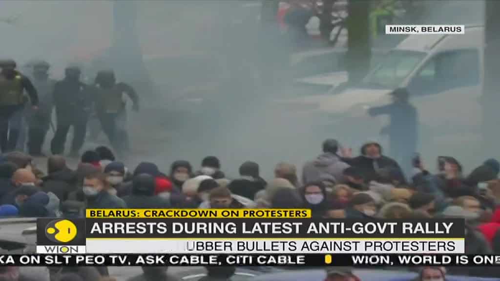 Belarus: Over 900 protestors arrested by  police during Anti-Government protest