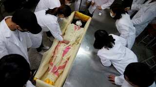 Women handling the dead: More female morticians in South Korea as taboo fades