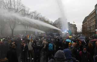 Protesters clash with police in Berlin over shutdown restrictions