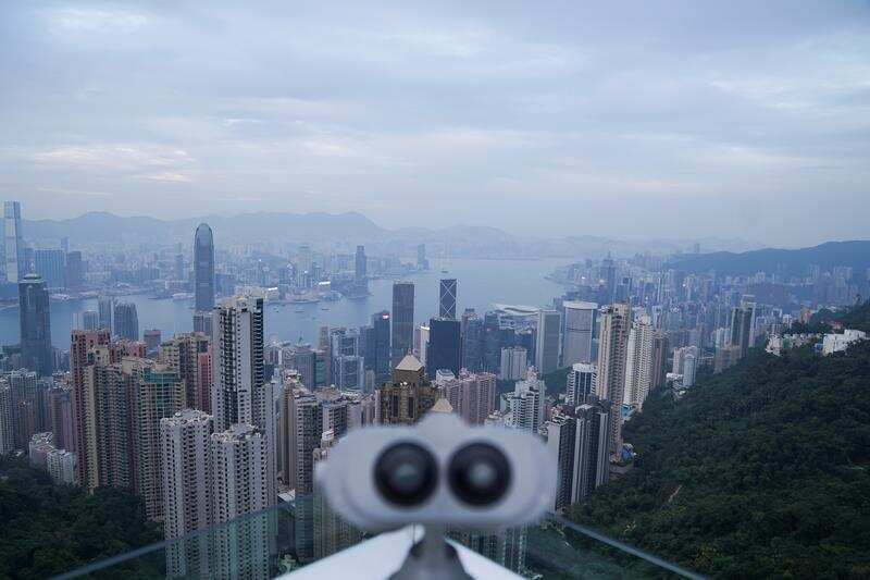 Spike in cases delays Singapore-Hong Kong travel bubble