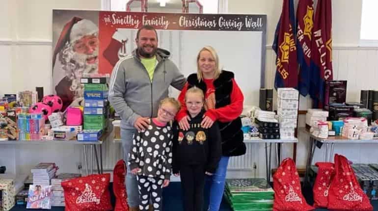Couple collects 5,000 gifts for donations this Christmas