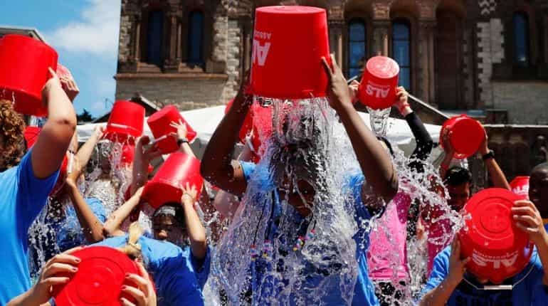 Ice bucket challenge