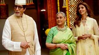 Amitabh Bachchan shoots for a jewellery brand along with wife Jaya and daughter Shweta, see pics