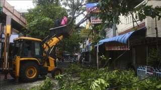 Three killed as powerful Cyclone Nivar buffets Southern India