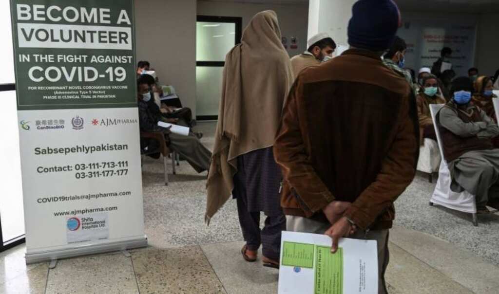 Pakistanis join final trials for China-made vaccine