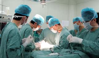 Doctors sound alarm over 5-fold jump in kids swallowing magnets 