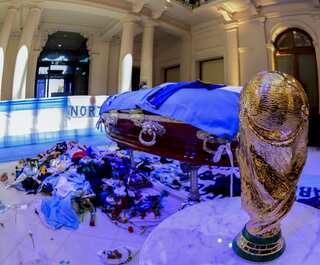 In grief-filled farewell, Diego Maradona laid to rest in Bella Vista cemetery