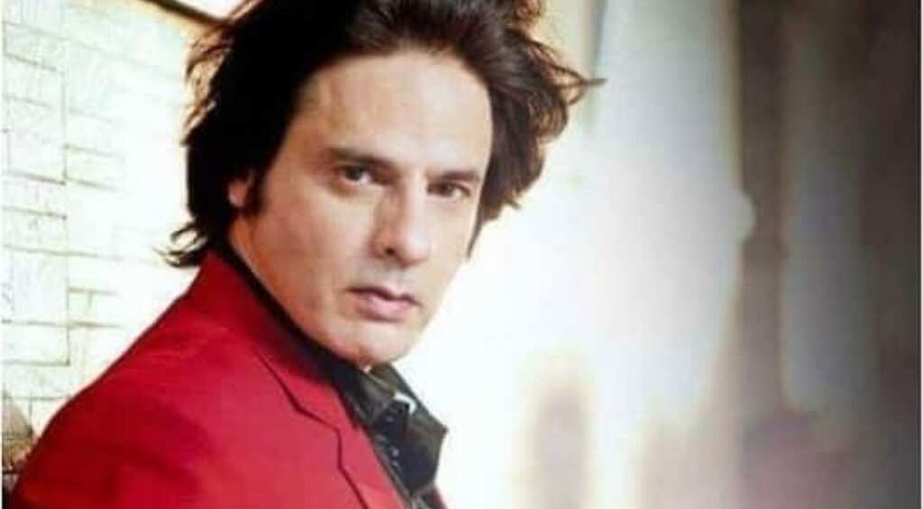 'Aashiqui' actor Rahul Roy suffers brain stroke, in ICU: Report