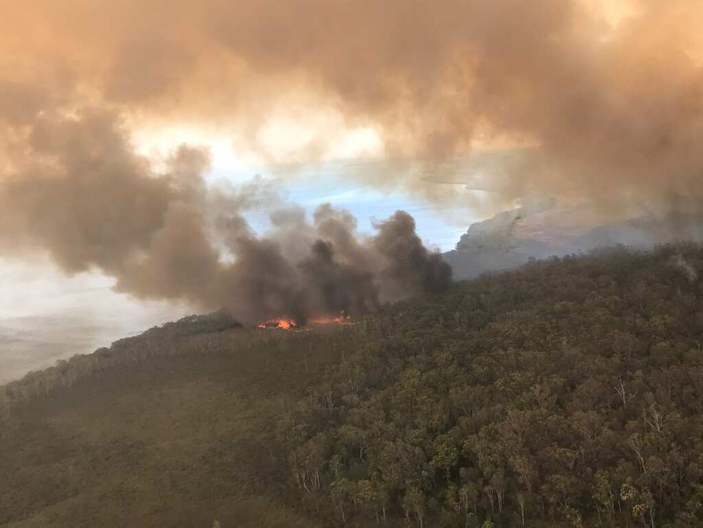 Bushfires burn through Australia's Fraser Island