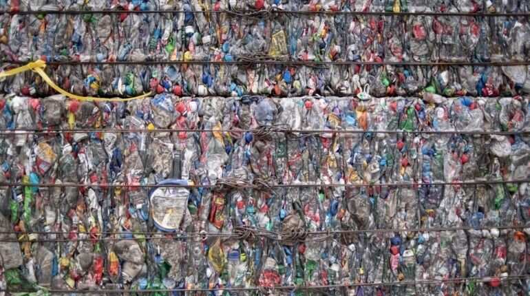 China: Reporting usage of single-use plastics to authorities now mandatory