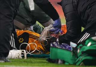 Wolves' Raul Jimenez out with fractured skull in horror collision