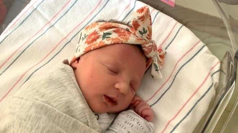 Child sets new record as she is born from 27-year-old embryo