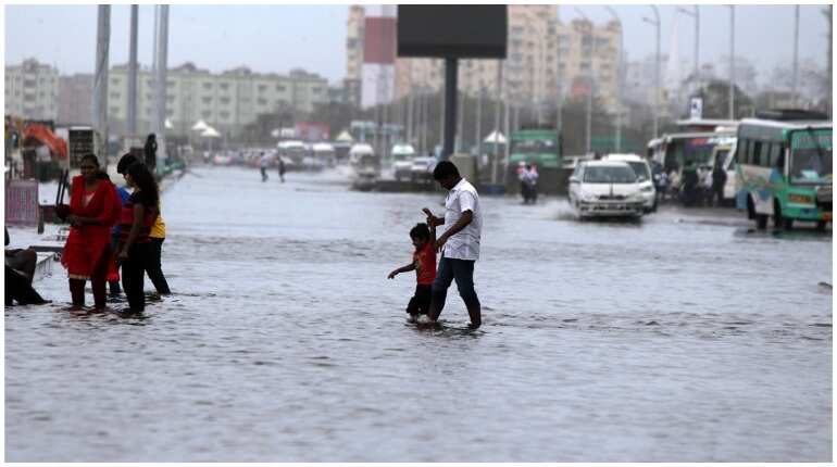 Cyclone Burevi causes rain in Tamil Nadu's Thoothukudi district Cyclone Burevi causes rain in Tamil Nadu's Thoothukudi district