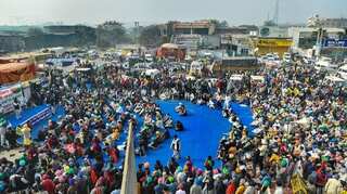 Indian farmers agree to meet government over contentious farm laws