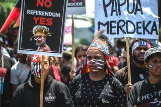 Indonesia summons UK envoy over Papua separatist leader