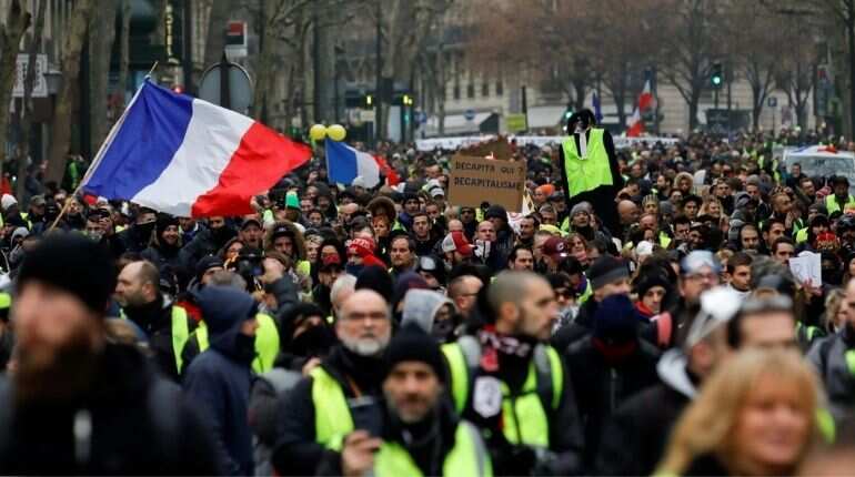 France: Police arrest 95 demonstrators amid protests against national security law France: Police arrest 95 demonstrators amid protests against national security law