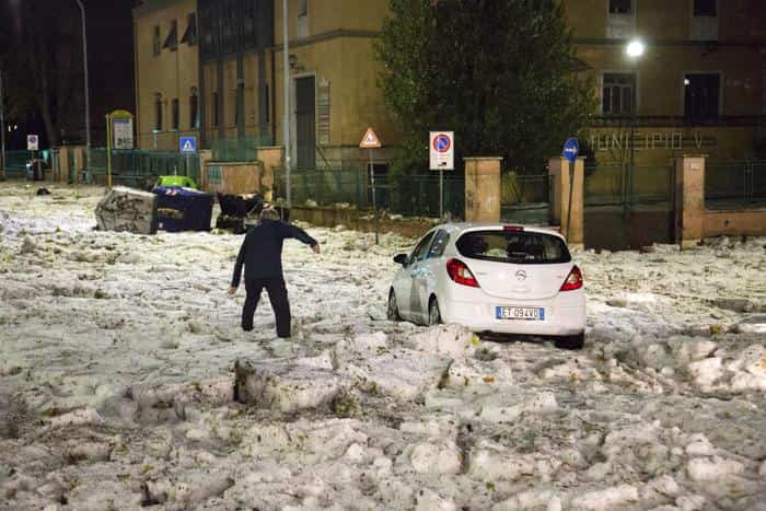 Central Italy hit by severe floods & heavy snowfall