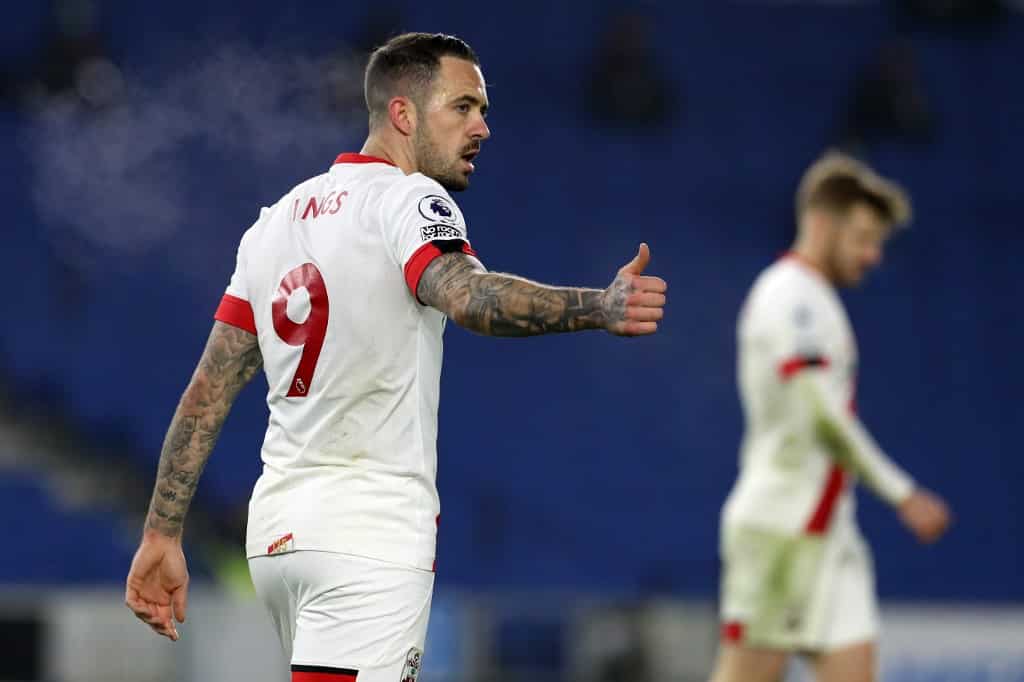 Danny Ings scores controversial VAR penalty as Southampton climb to fifth in Premier League