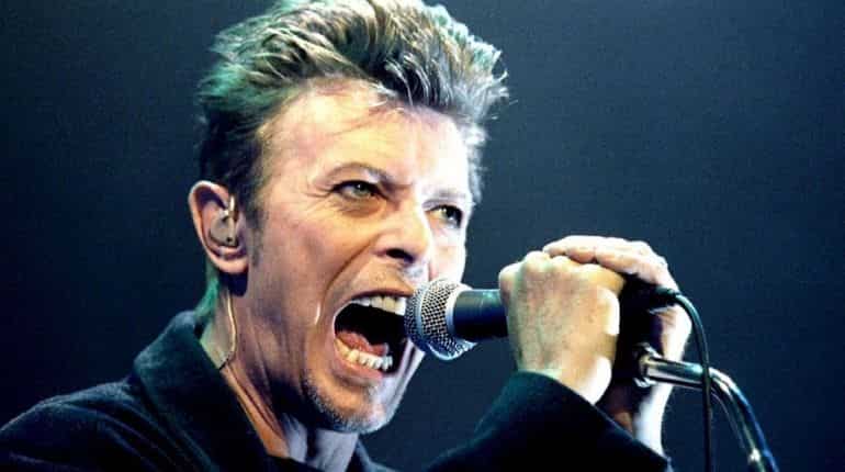 Catalog of late rocker David Bowie sold to Warner Music