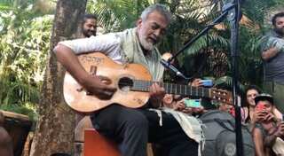 Watch: Lucky Ali woo the crowd with 'O Sanam' in Goa at an impromptu gig
