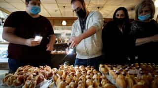 People in Israel are lining up to taste Abu Dhabi... in a doughnut!