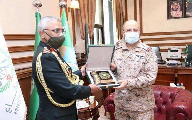 Indian Army Chief Naravane meets top Saudi Generals