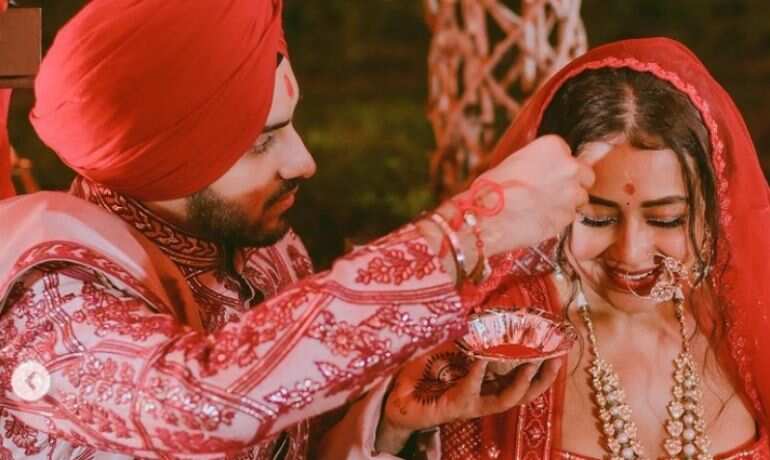 Neha Kakkar and Rohanpreet Singh