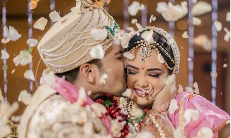 Aditya Narayan and Shweta Agarwal