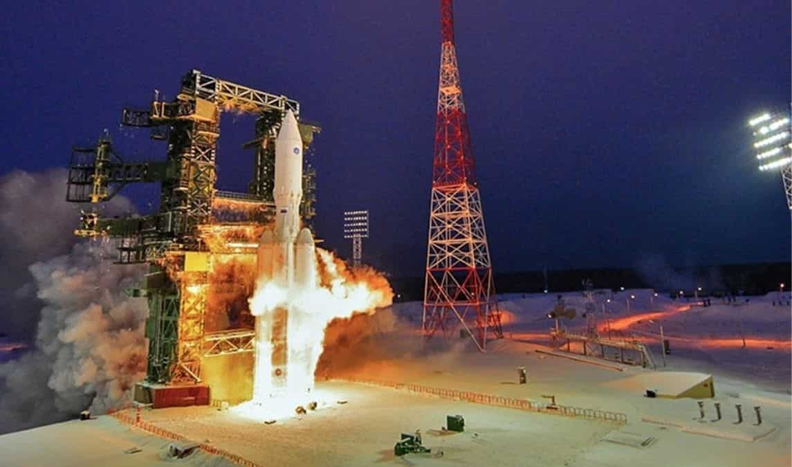 Russia successfully launches Angara heavy-lift rocket after long hiatus Russia successfully launches Angara heavy-lift rocket after long hiatus