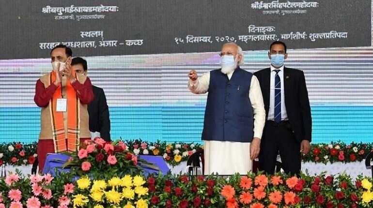 PM Modi lays foundations for renewable energy megapark PM Modi lays foundations for renewable energy megapark