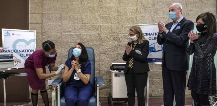 US expands Pfizer Covid-19 vaccine rollout; reassure its safety US expands Pfizer Covid-19 vaccine rollout; reassure its safety