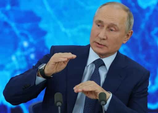 Putin says Russia fulfilling obligations to fight climate change Putin says Russia fulfilling obligations to fight climate change