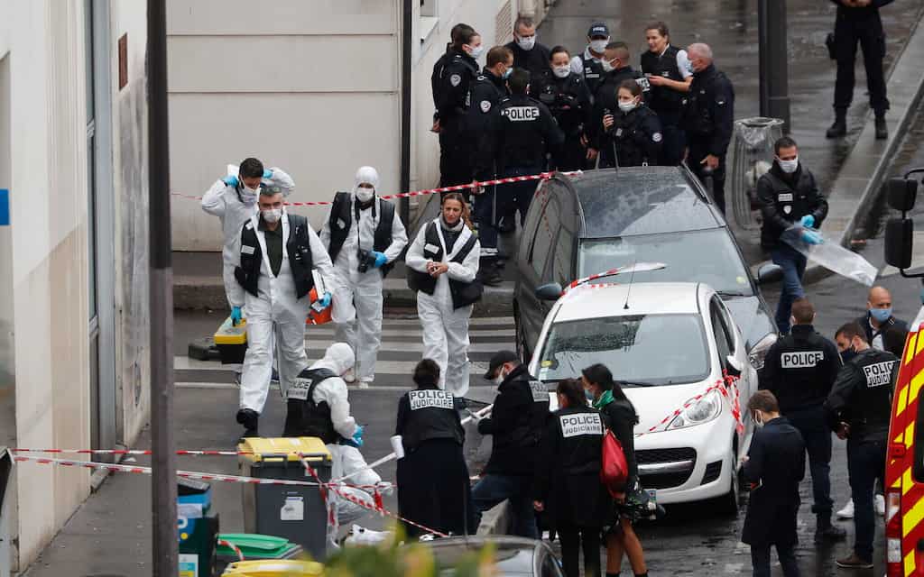 Paris: 4 linked to meat cleaver attack arrested