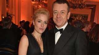 Gillian Anderson thanks her ex Peter Morgan while accepting Golden Globe for 'The Crown', sparks rumours of a reconciliation 