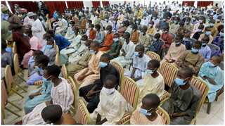 Over 200 abducted schoolchildren in northwestern Nigeria freed after two weeks