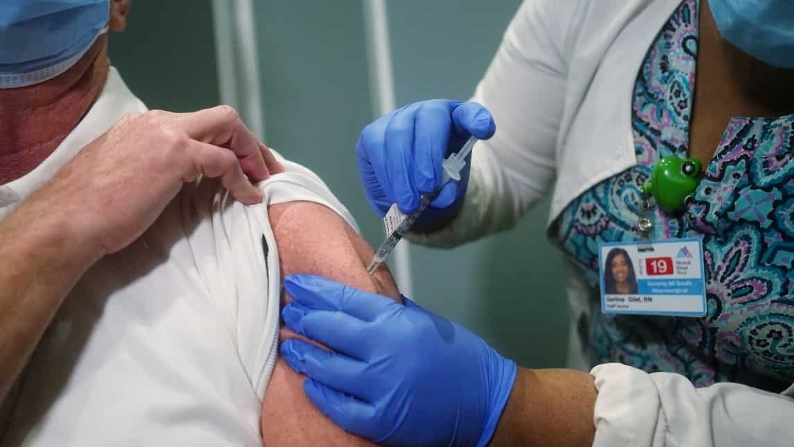 Who oversaw the vaccine?