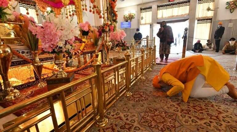 Why PM Modi's gurdwara visit is symbolic to farmers' cause