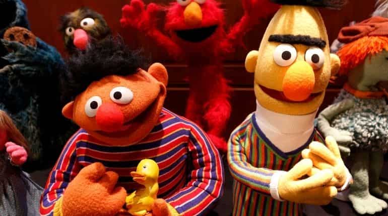 ‘R’ is for Rohingya: Sesame Street creates new muppets for refugees ‘R’ is for Rohingya: Sesame Street creates new muppets for refugees