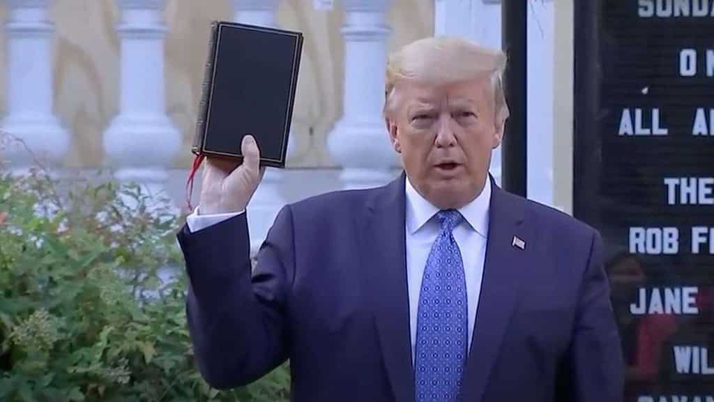 Donald Trump threatens to not sign COVID-19 bill, demands large stimulus checks