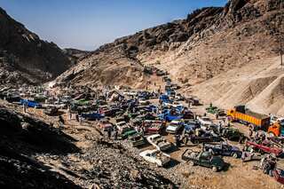 Pakistan illegally smuggling oil from Iran after Saudi Arabia cuts its supply