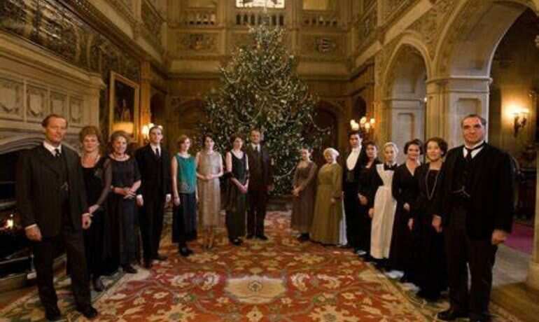 'Downton Abbey 2' confirmed! New cast, director and release date announced