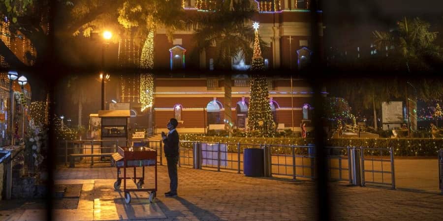 Midnight mass, carols usher in Christmas in Goa amid pandemic Midnight mass, carols usher in Christmas in Goa amid pandemic