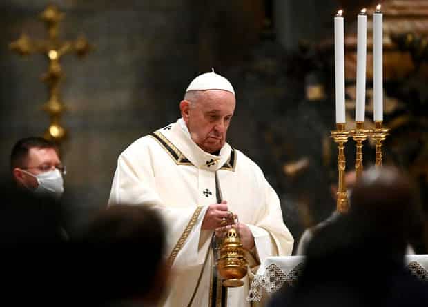 Pope Francis celebrates Mass in near-empty service