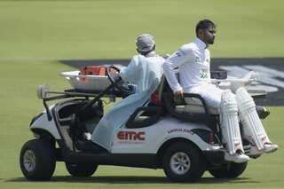 Sri Lanka's Dhananjaya de Silva ruled out of South Africa series