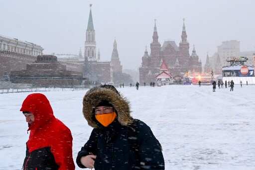 In one year, Russia population shrinks by half a million