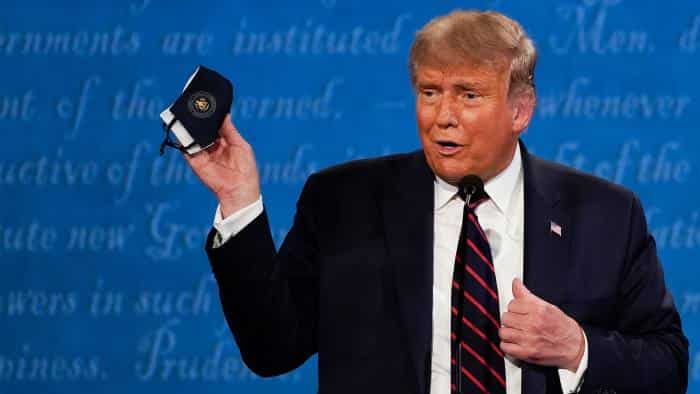 Donald Trump signs COVID-19 relief and spending bill