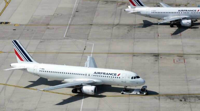Airlines reroute flights to avoid Afghanistan airspace as Taliban enters Kabul